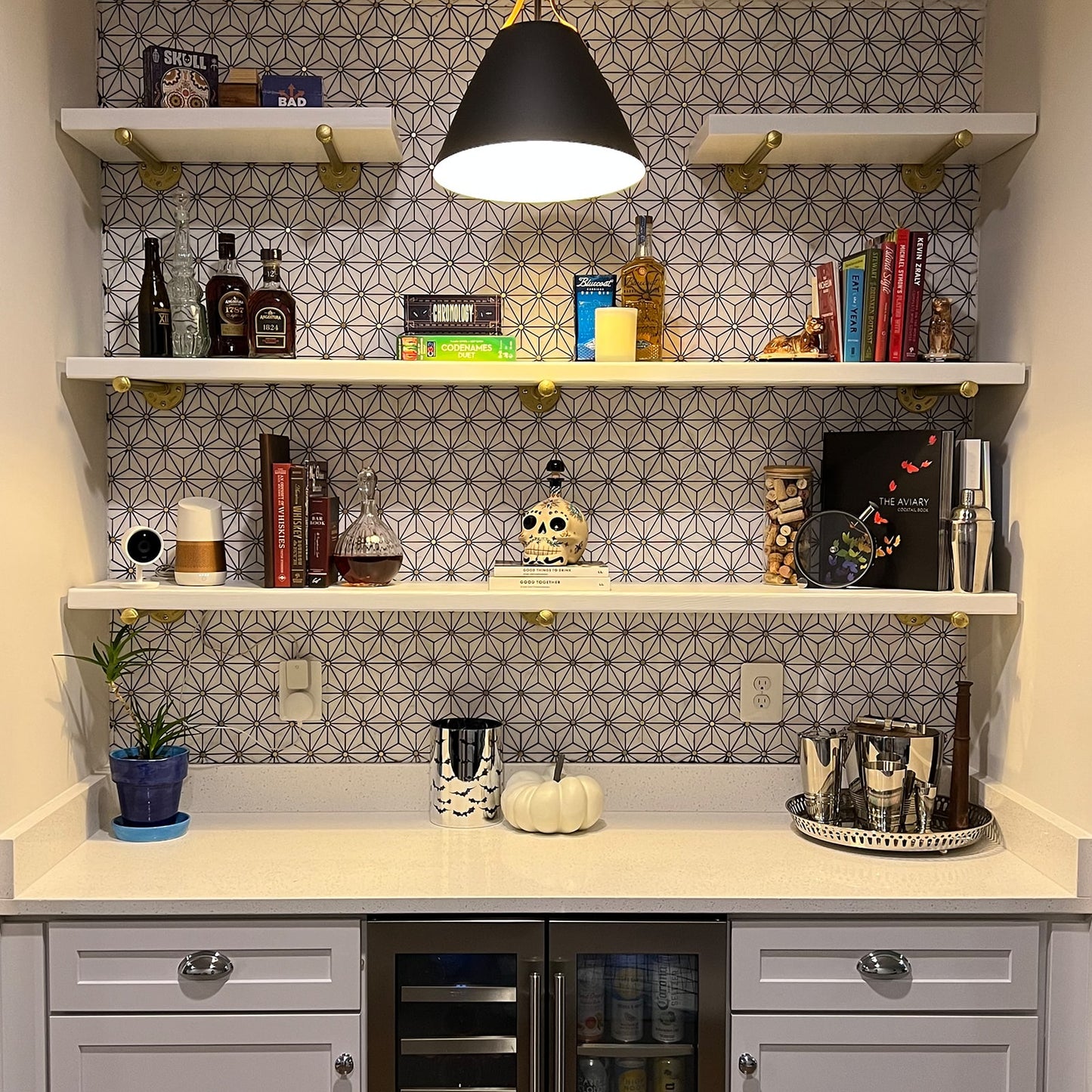 soil & oak brass plated wall mounts with white shelves