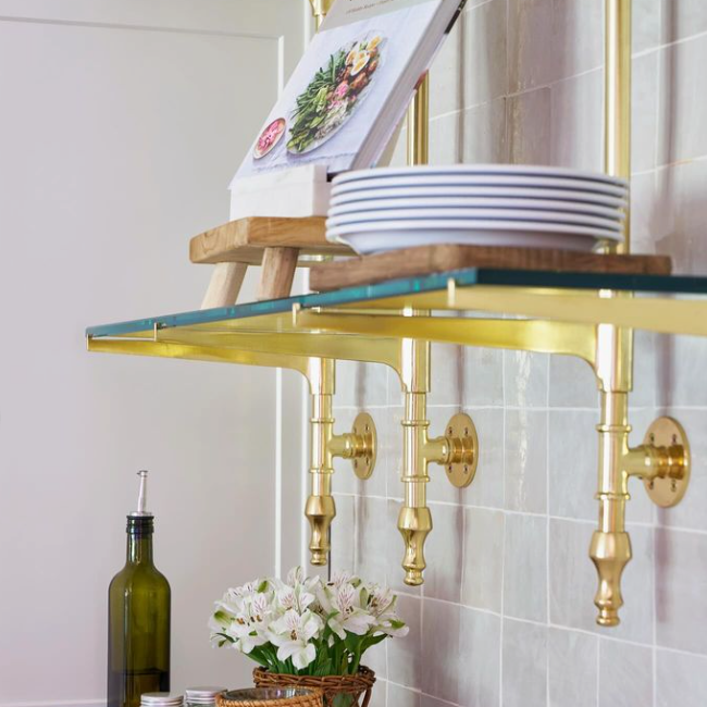 Ceiling to Wall - French Bistro