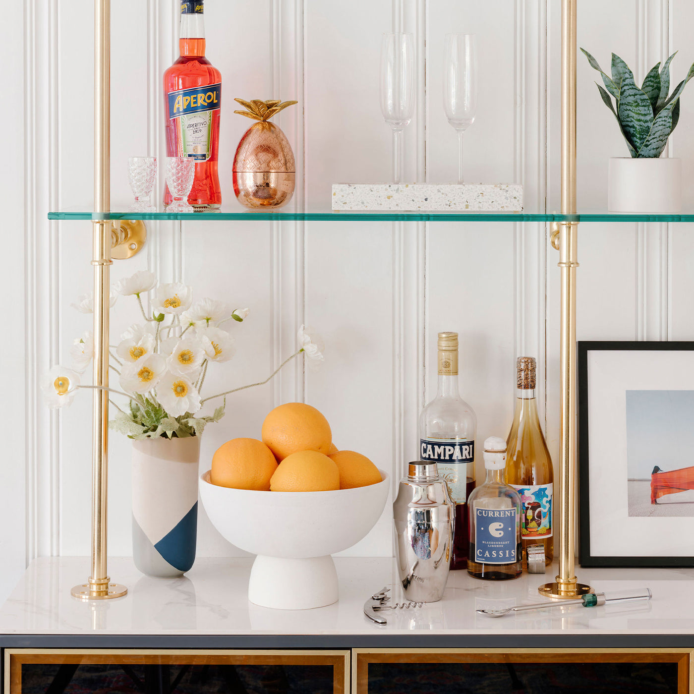 Counter to Wall - Modern Loft